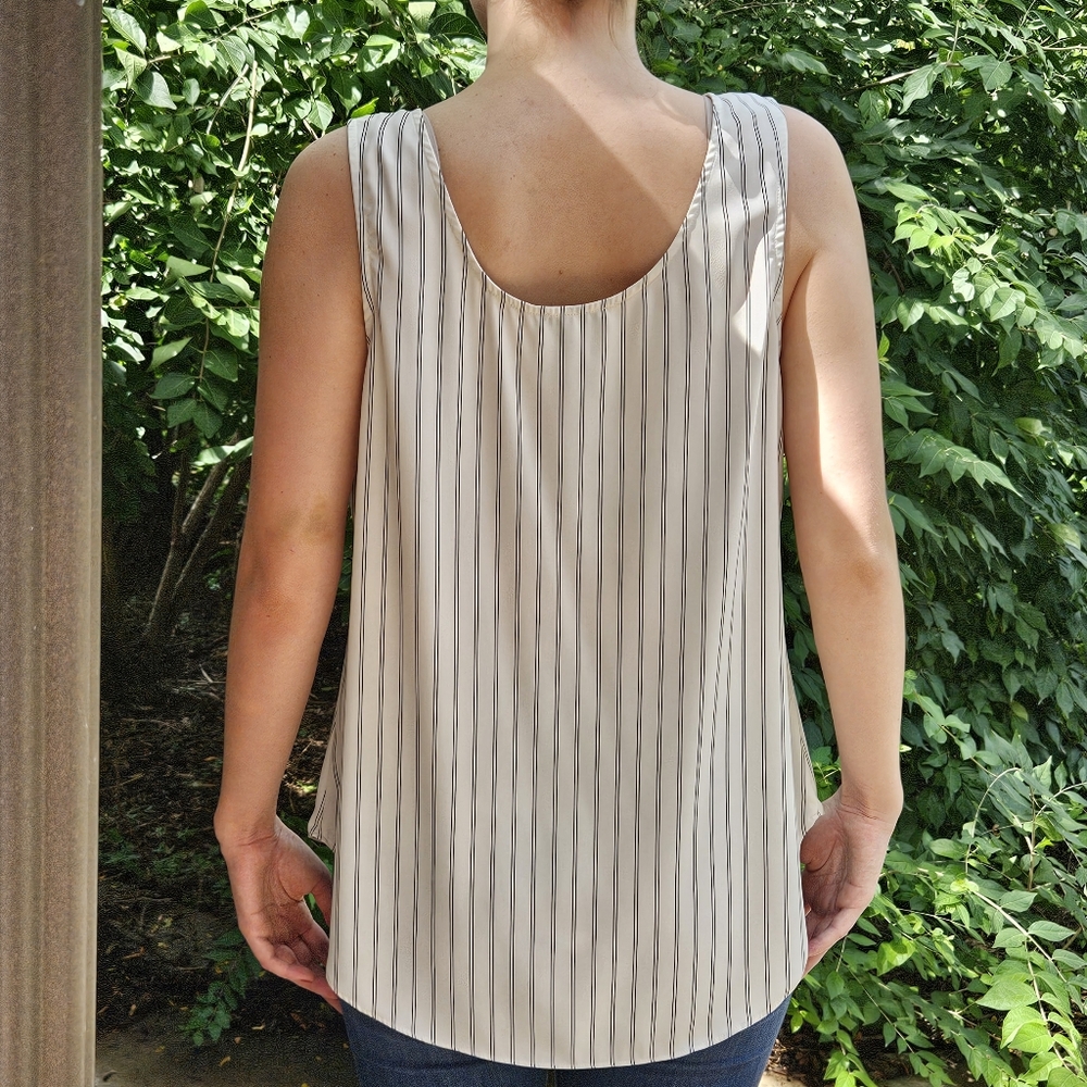 Daily Ritual Crepe Layering Tank - Picture 3 of 6